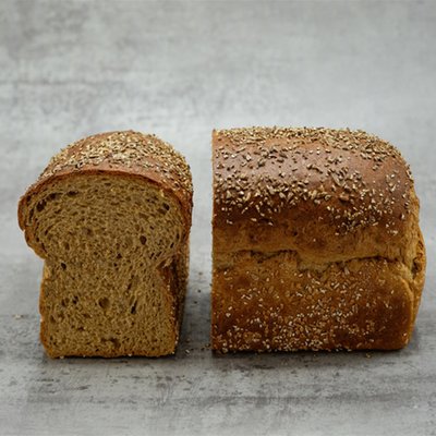 Spelt busbrood gesneden